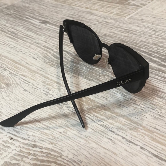 Quay sunglasses - Picture 2 of 2